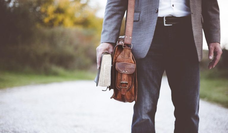 El promedio de ingresos mensuales de maestros en Colombia.