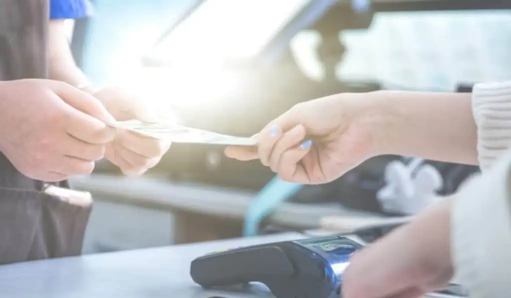 Fintechs de Colombia podrán gozar de procesamiento de pagos con esta alianza Ahora será posible realizar pagos a través de Efecty en el Google Play