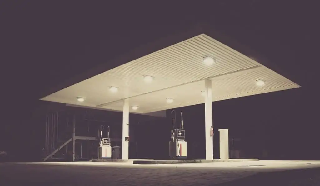 Las estaciones de gasolina más económicas de Bogotá mientras sigue al alza Estación de gasolina