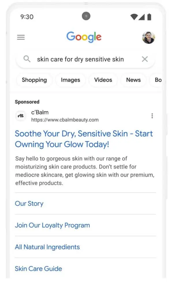 Google Ads presenta mejoras impulsadas por la inteligencia artificial Google empezó a implementar Activos Creados Automáticamente (ACA) para anuncios de búsqueda, que usan contenido de las landings pages y anuncios existentes para generar títulos y descripciones.