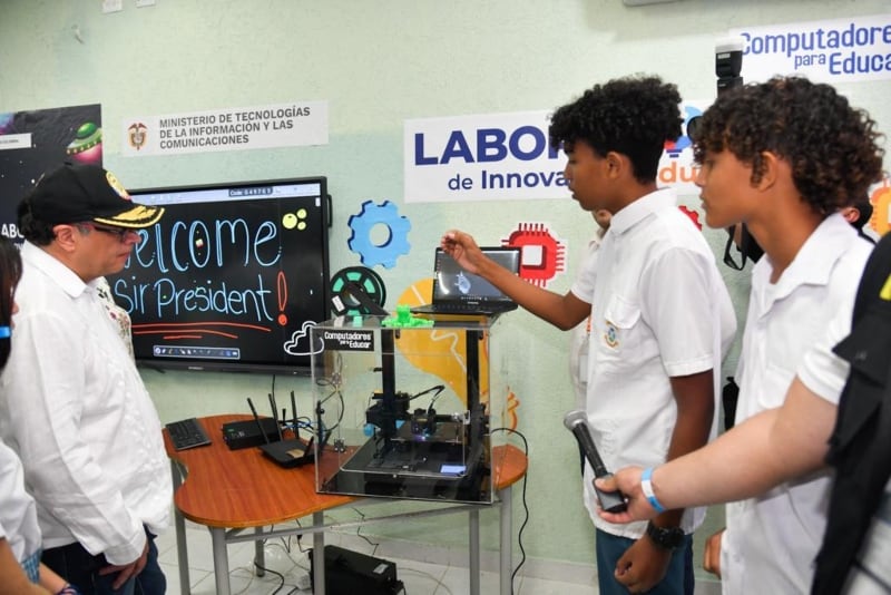 Gustavo Petro en visita a San Andrés, Colombia