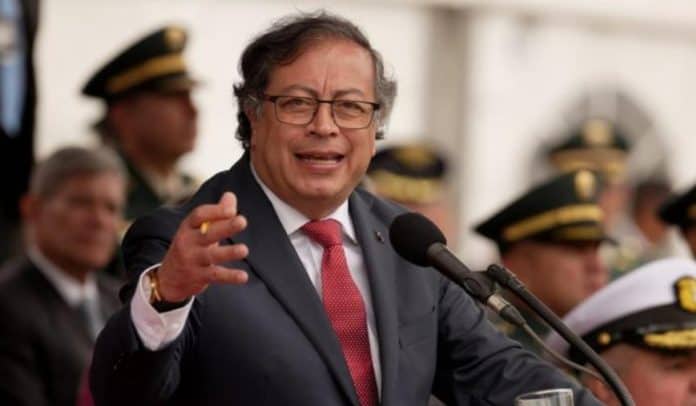 Gustavo Petro confirma reintegración de Colombia a la Unasur