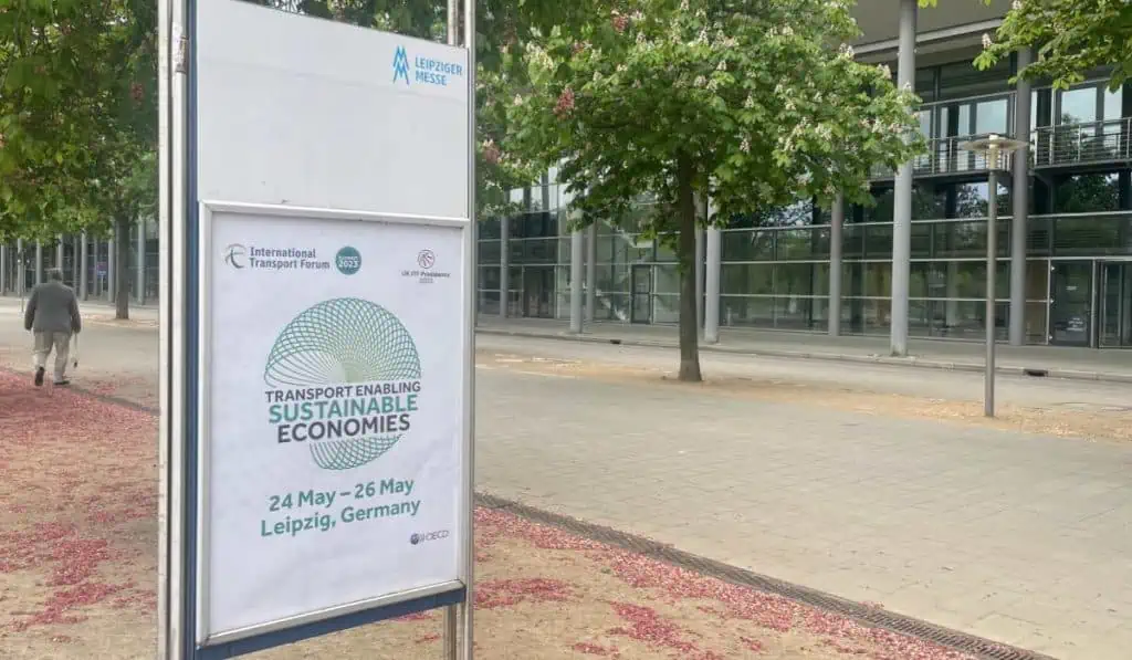 Foro ITF de la OCDE destacó los avances de Colombia en transporte público eléctrico Foro ITF de la OCDE 2023, en Leipzig, Alemania.