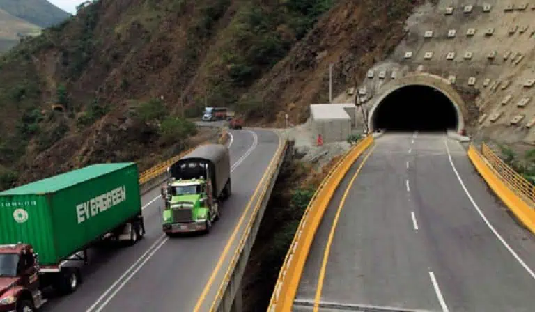 Vía Mulaló - Loboguerrero en el Valle del Cauca