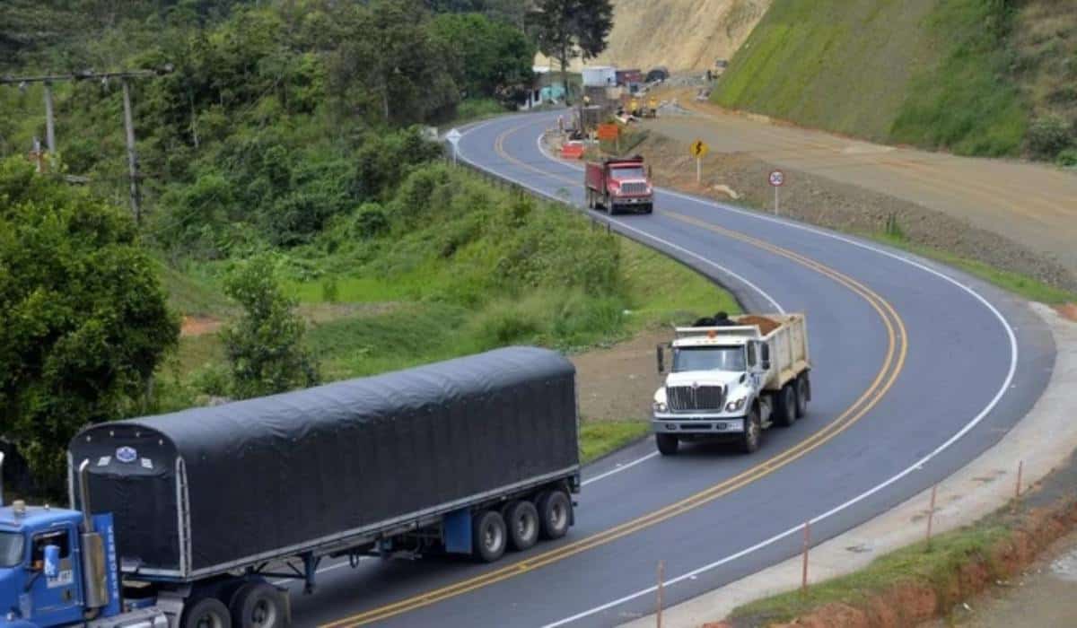 Vía Mulaló - Loboguerrero en el Valle del Cauca