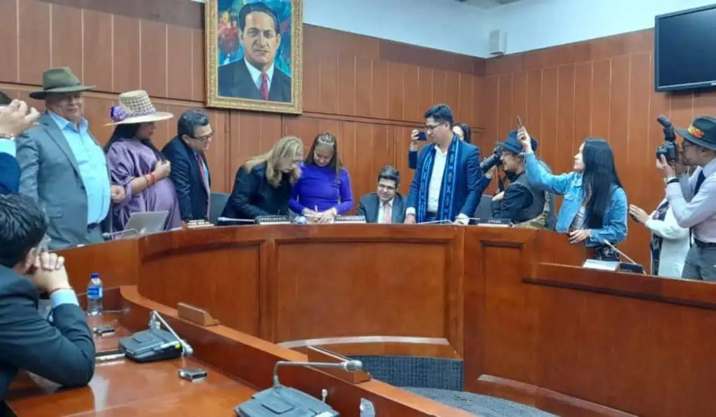 Ganancias “históricas” en ahorro de trabajadores en fondos privados de pensión en Colombia Más de 70 artículos tiene la ponencia para primer debate de la reforma pensional.