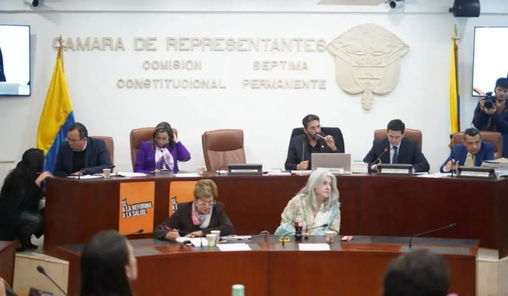 En vivo: siga el minuto a minuto del debate de la reforma a la salud en Colombia Debate reforma a la salud 11 de mayo