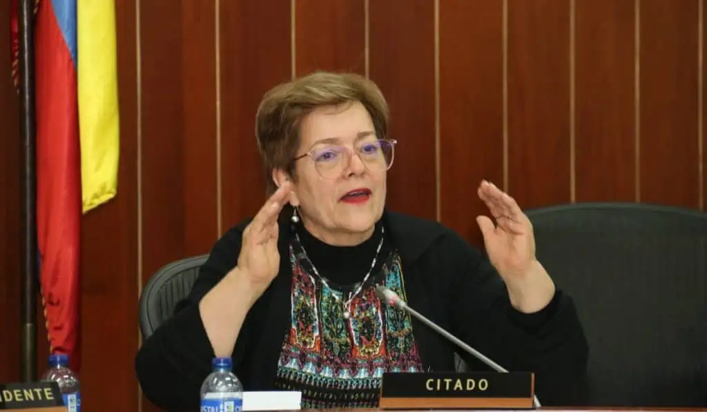 Jornada laboral en Colombia cambiaría sustancialmente con reforma de Petro Ministra del Trabajo, Gloría Inés Ramírez.