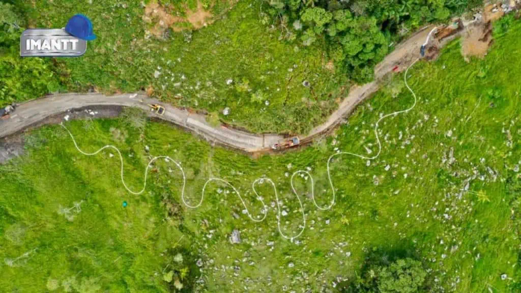 Esta es la tubería flexible que ayudará a solucionar emergencia de gas en suroccidente de Colombia Recorrido de la instalación de la tubería flexible en el suroccidente del país