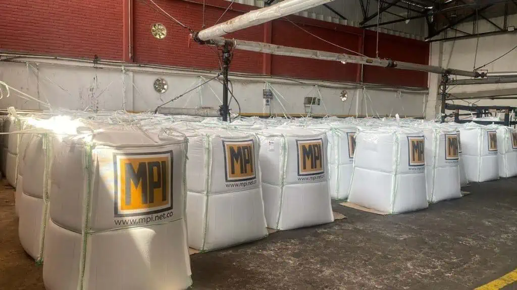 Ecopetrol sigue impulsando la exportación de asfalto: ya llegó a Chile Asfalto de Ecopetrol con plástico reciclado