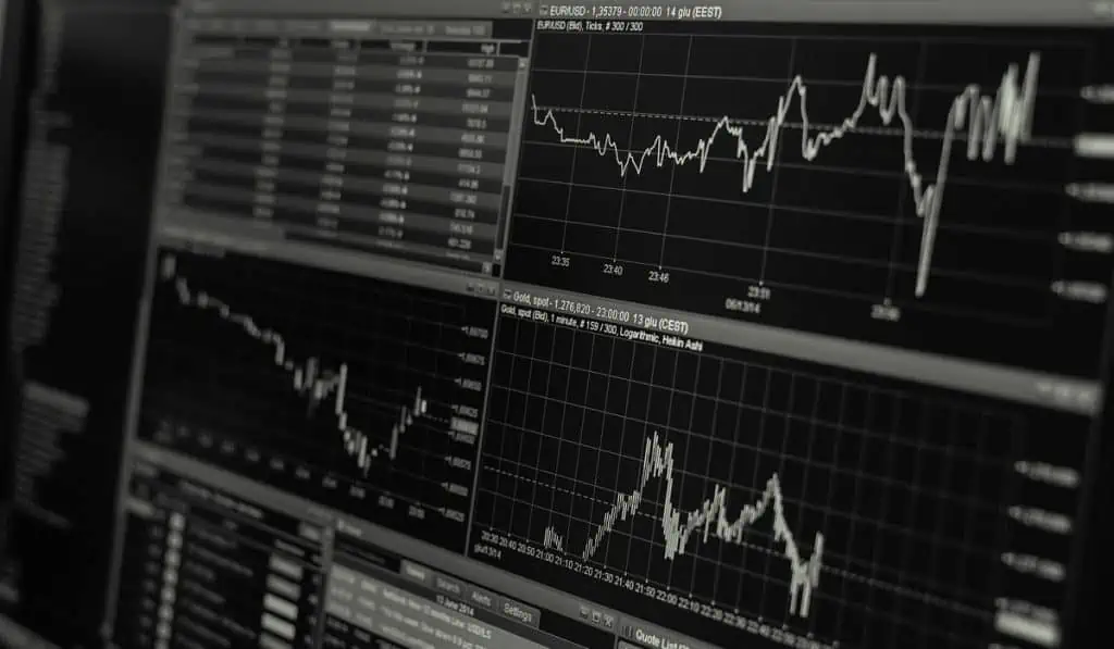 Encuesta Fedesarrollo-bvc: analistas ven mejor PIB, pero más inflación e incertidumbre política Menos inflación esperan expertos en encuesta de opinión financiera.