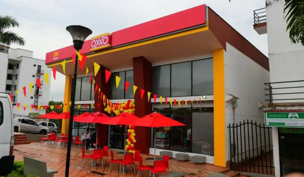 OXXO ha abierto 35 tiendas en Colombia en 2023 Tiendas de OXXO en Colombia