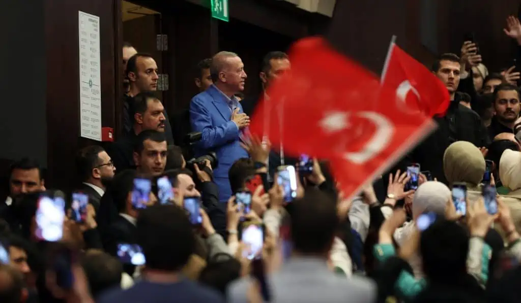 ¿Qué se juega Turquía en las elecciones presidenciales del domingo? Elecciones en Turquía: Resultados apuntan a segunda vuelta