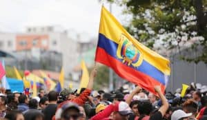 Fitch rebajó calificación de Ecuador a pocos días de elecciones presidenciales Ecuador elecciones