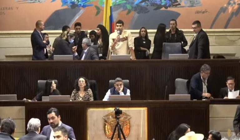 El viernes se aprobó la adición presupuestal.