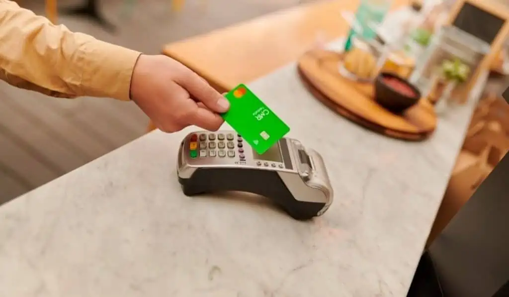Banco Falabella anunció importante novedad con tarjetas que beneficiará a usuarios Banco Falabella manifestó que así busca brindar soluciones de inversión sólidas y confiables. Foto: Banco Falabella.