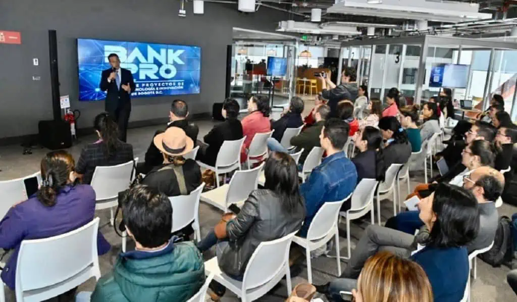 Bogotá abre Banco de Proyectos para impulsar la ciencia, tecnología e innovación Bank Pro Bogotá