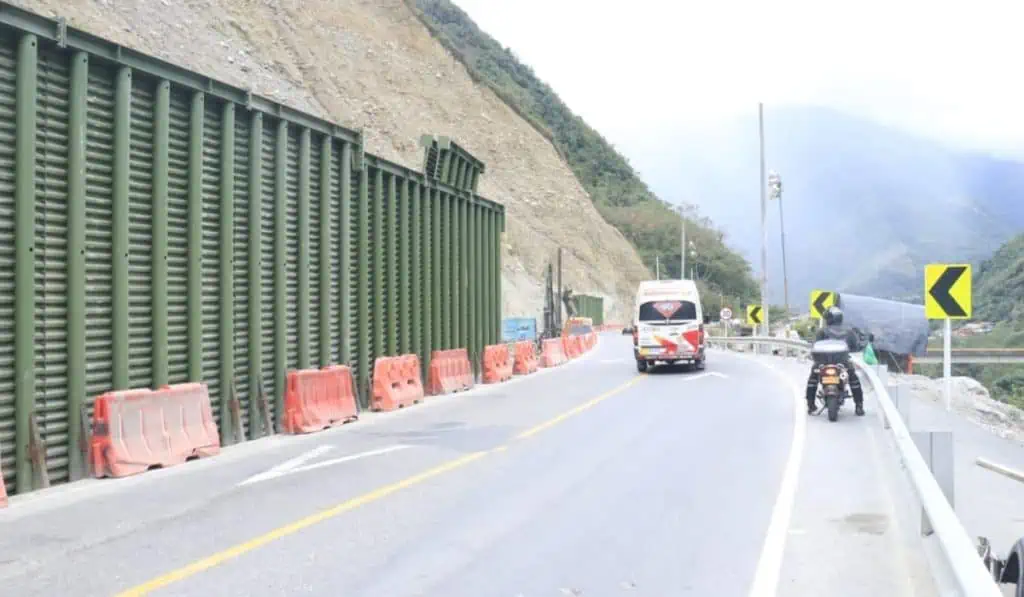 Primicia | Dan nuevo plazo al contratista incumplido del km 58 en vía Bogotá - Villavicencio Vía Bogotá Villavicencio en el km 58