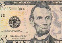 El dólar en Colombia sigue bajando.