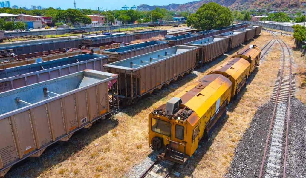 Ferrocarril La Dorada Chiriguaná en Colombia