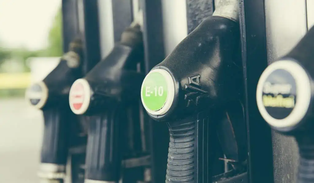 Precio de la gasolina en Colombia para julio: ¿Cuánto podría aumentar? Hasta noviembre subirá la gasolina y se estudiará aumento de ACPM.