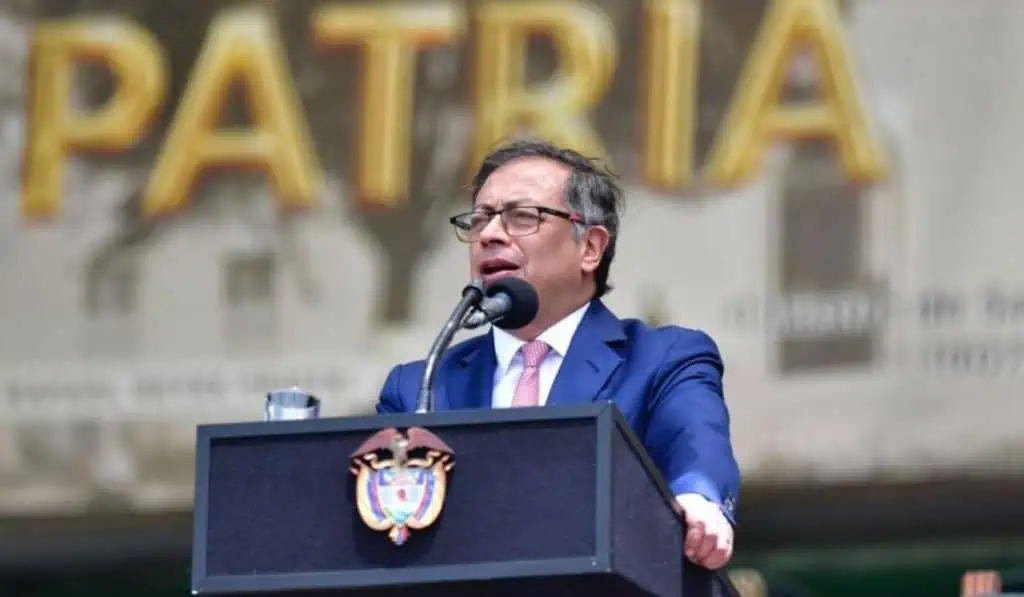 ¿Petro definirá el alza del salario mínimo en Colombia?: Esto ha dicho del incremento La Corte tumbó otro decreto de Petro para La Guajira, ya van 11
