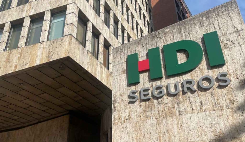 Sebastián Nicholls asumirá la Presidencia de HDI Seguros Colombia Edificio de HDI Seguros en Bogotá