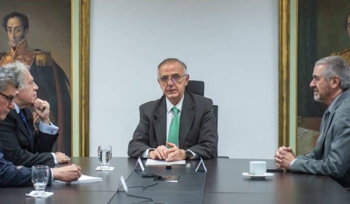 Iván Velásquez, ministro de Defensa, habló de caso de chuzadas y gobierno Petro