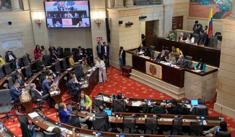 Fue aprobado en primer debate adición presupuestal.