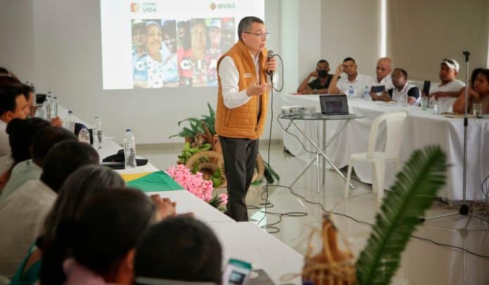 Ministro de transporte en La Guajira da a conocer los planes de vías e infraestructura.