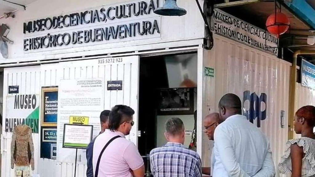 Primer crucero a Buenaventura