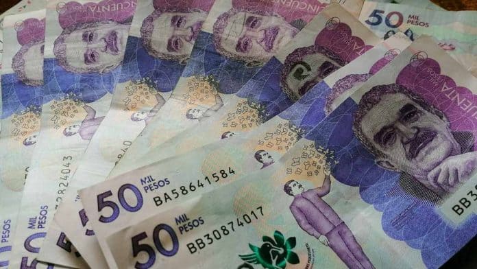 Problemas en Colombia La economía es uno de los principales problemas en Colombia según la encuesta Invamer
