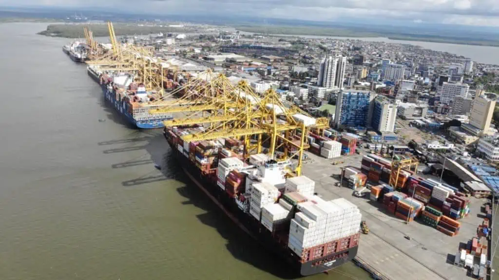 Nuevo choque de Petro y Grupo Portuario por muelle 13 del puerto de Buenaventura Puerto de Buenaventura