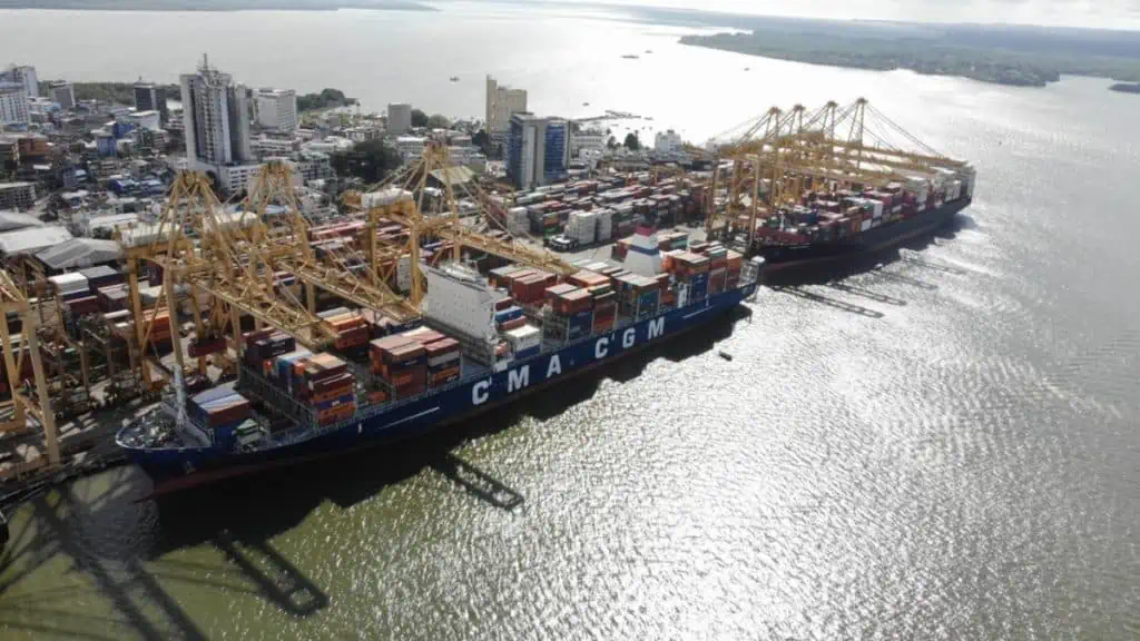 Ordenan a filial de Sociedad Portuaria de Buenaventura suspender operación de carga a granel Puerto de Buenaventura