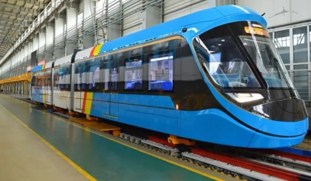 Regiotram de Occidente: megaobra queda en veremos por archivo de licencia ambiental Vagón del Regiotram de Occidente