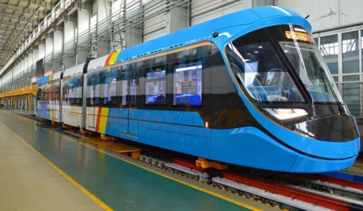 Home - Valora Analitik Vagón del Regiotram de Occidente