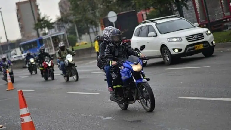 Motociclistas en Colombia