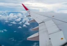 Avión volando