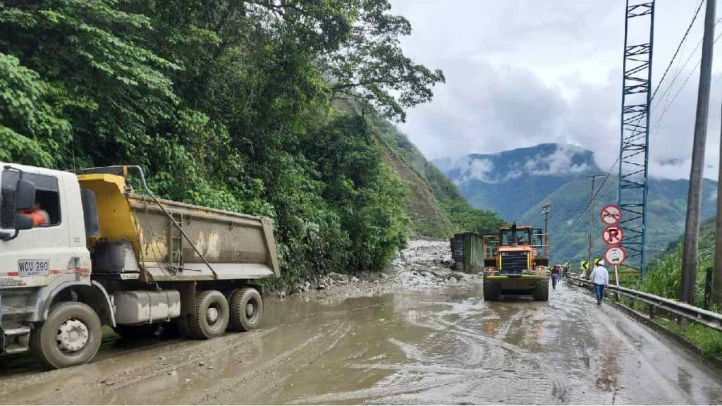 cierre total de la vía Bogotá - Villavicencio