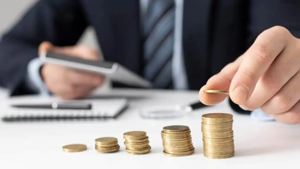 ¿Cuál es la diferencia entre la gestión patrimonial y la gestión de inversiones? Ahorros en Colombia y gestión de inversiones