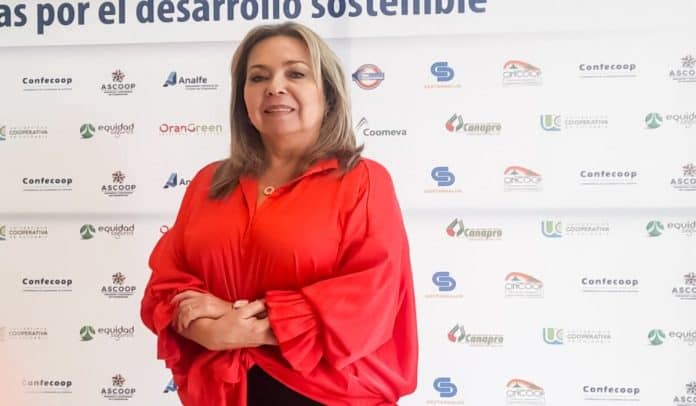 Ascoop directora Esperan que sigan los buenos resultados por seis meses.