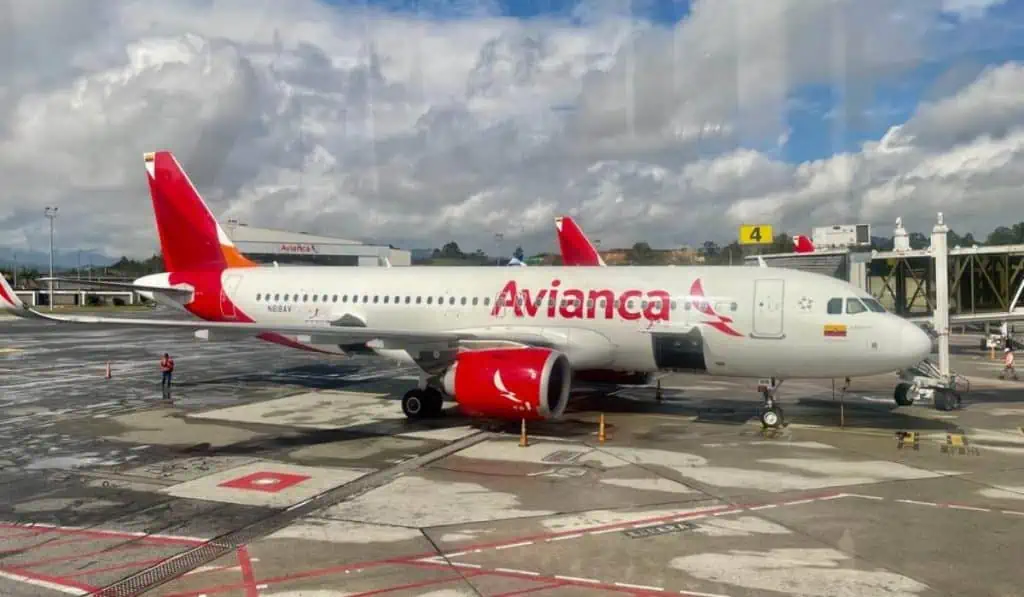 SuperTransporte impone medida contra avianca para garantizar derechos de usuarios Avión de Avianca en el aeropuerto José María Córdova de Rionegro