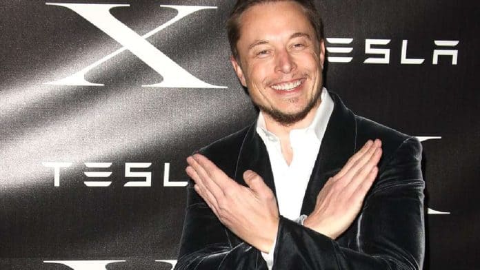 Elon Musk anuncia cambio de Twitter a X