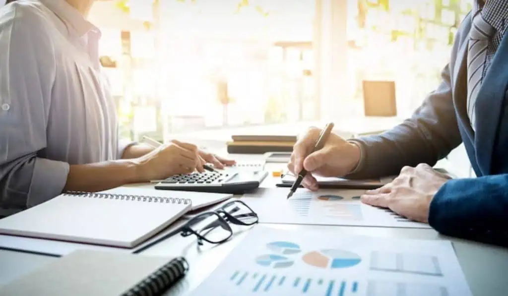 DataCrédito: lo que necesita saber de su historial crediticio y reportes Diferencias entre Datacrédito y TransUnión