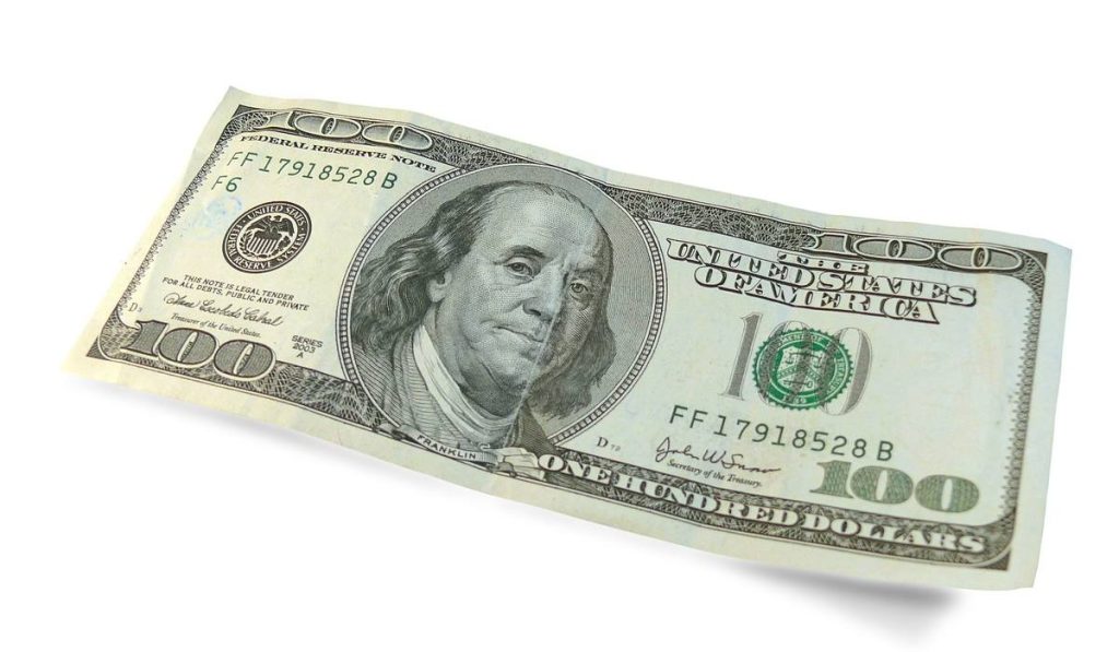 Esto dicen los expertos sobre la caída del dólar este martes. Foto: Imagen de PublicDomainPictures en Pixabay