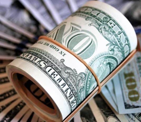 El dólar en Colombia se cotiza al alza revirtiendo su tendencia.