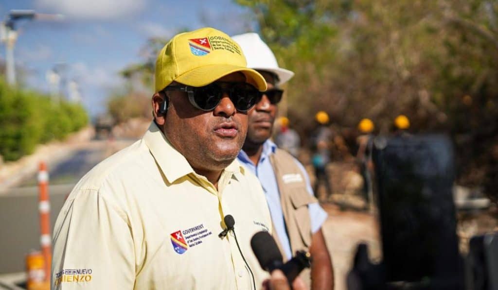Everth Hawkins gobernador de San Andrés