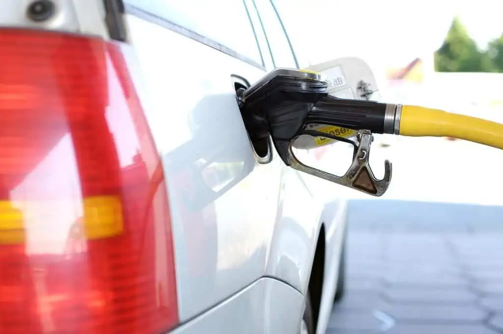 Colombia arranca 2026 con nueva subida en el precio de la gasolina y ACPM Incremento del galón de gasolina y diésel para 2026. Foto: Imagen de andreas160578 en Pixabay.