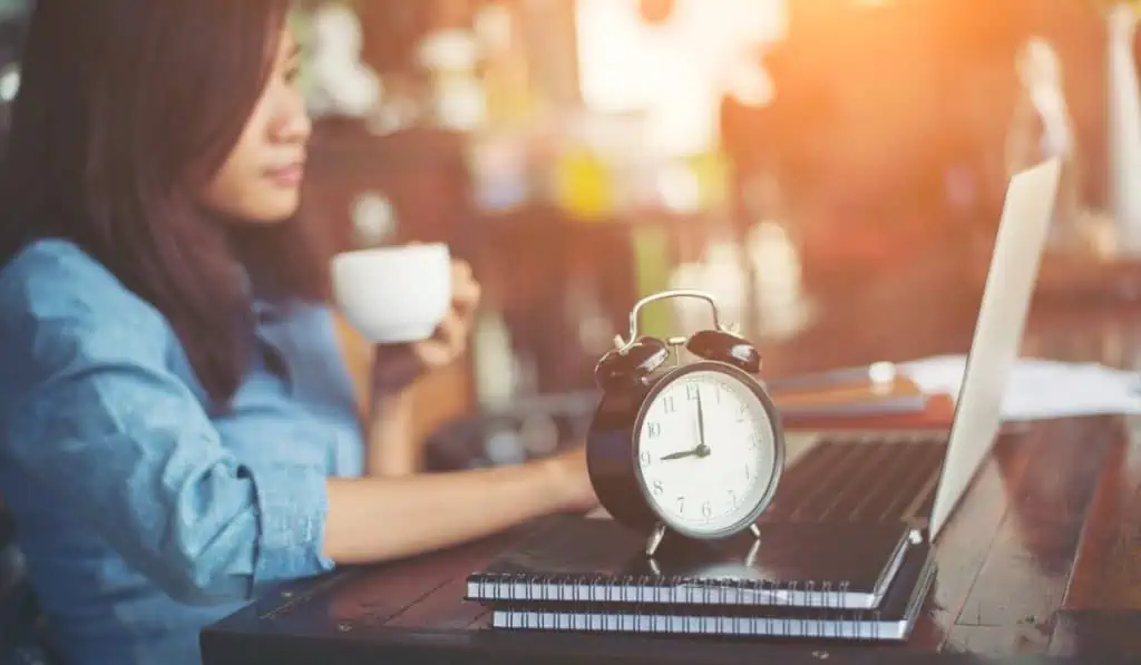 Reducción jornada laboral en Colombia: ¿Cómo la tecnología ayuda a su implementación en las empresas? Reducción de la jornada laboral