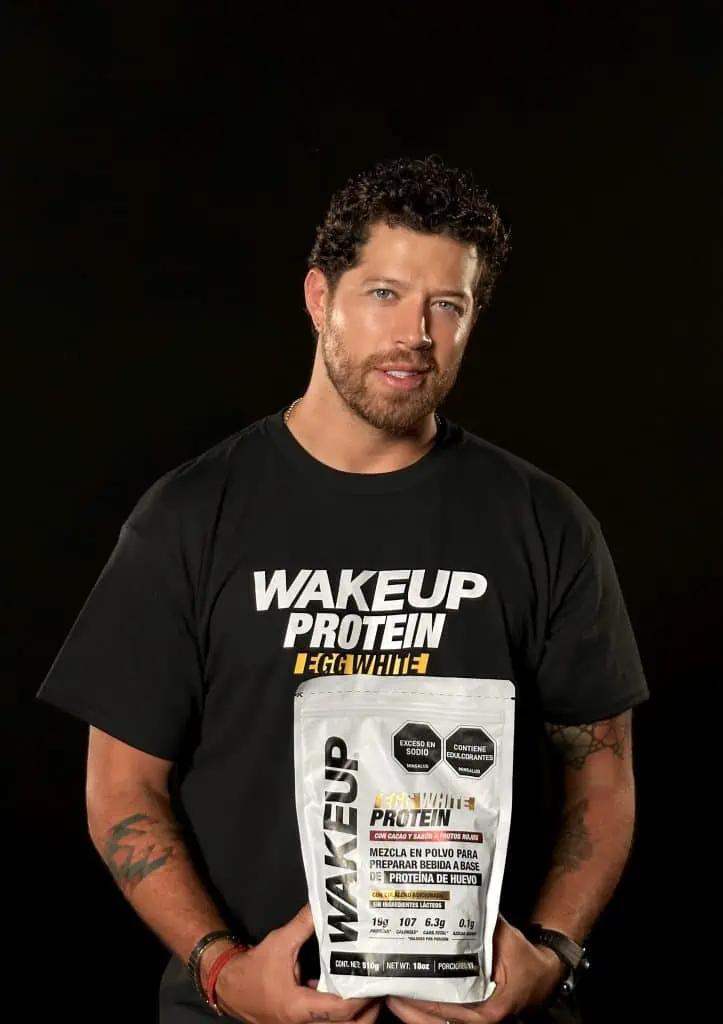 WakeUp: la historia de los productos saludables que nacieron en Envigado Juan David Echeverri, director de marketing, desarrollo e innovación de WakeUp.